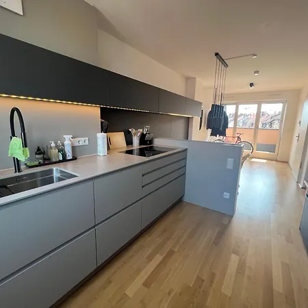 Modernes Loft Maisonette In Top-lage *