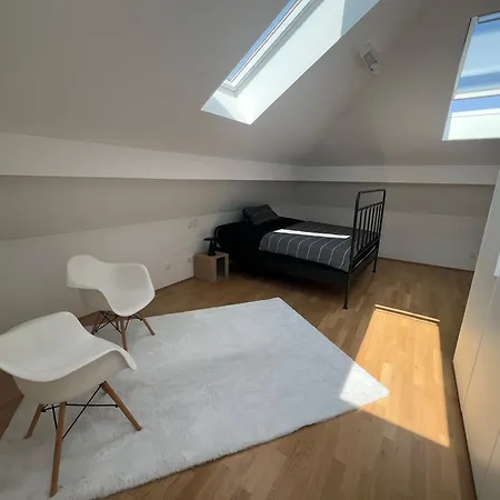 Modernes Loft Maisonette In Top-lage